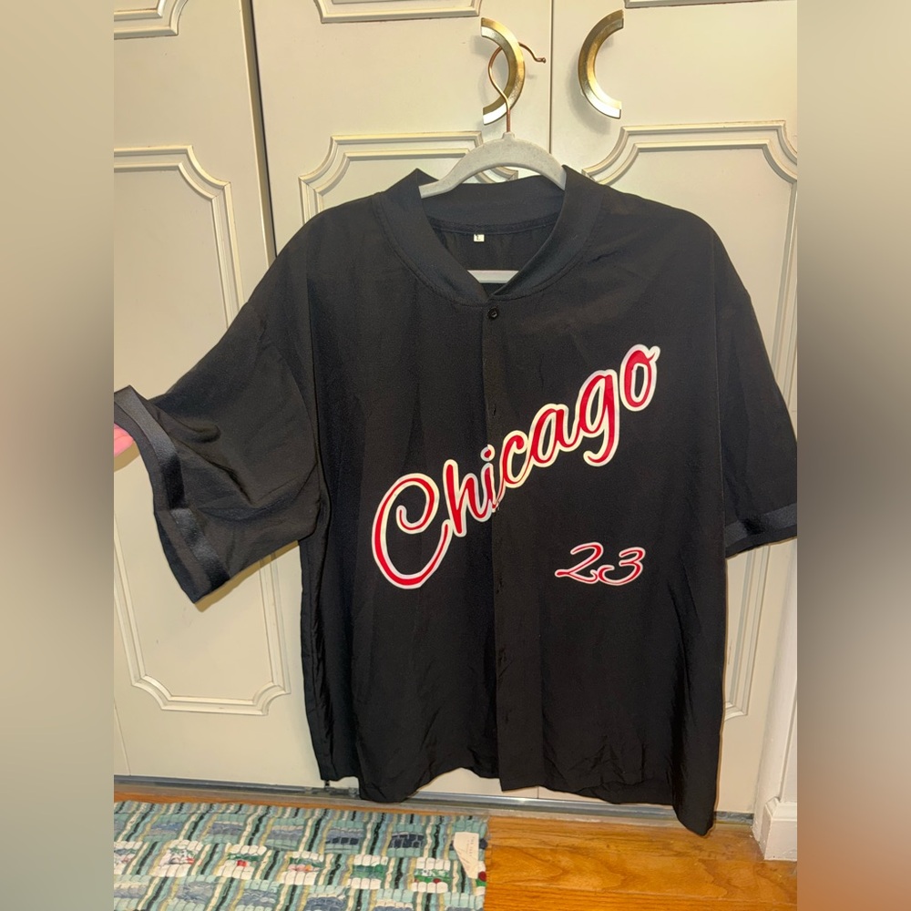 Black Red Chicago 23 Baseball Jersey MEN’S LARGE ButtonDown ShortSleeve Athletic
